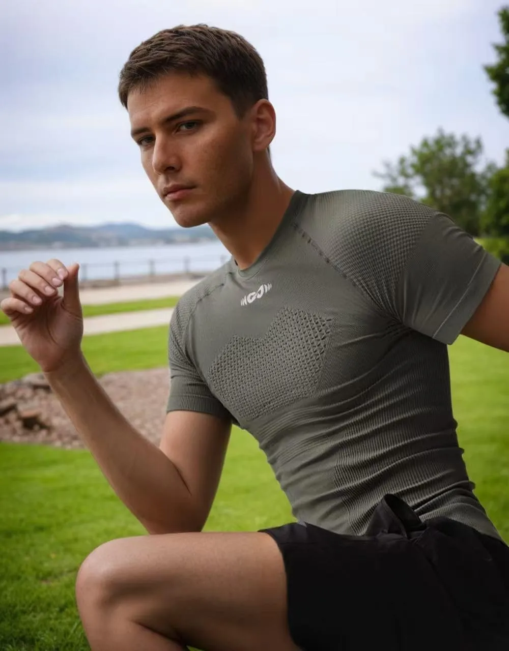 3-Piece T-Shirt for Men Sport Quick Dry Tight-Fit Moisture-Wicking Workout Shirts with for Yoga Gym Active Lifestyle