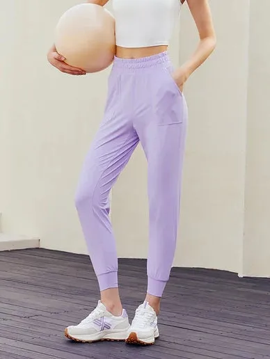 Medium Feather In-Band Jogger Pants