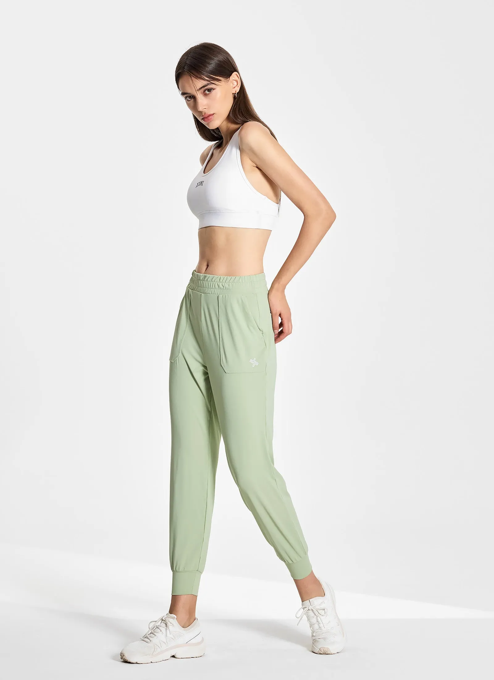 Medium Feather In-Band Jogger Pants