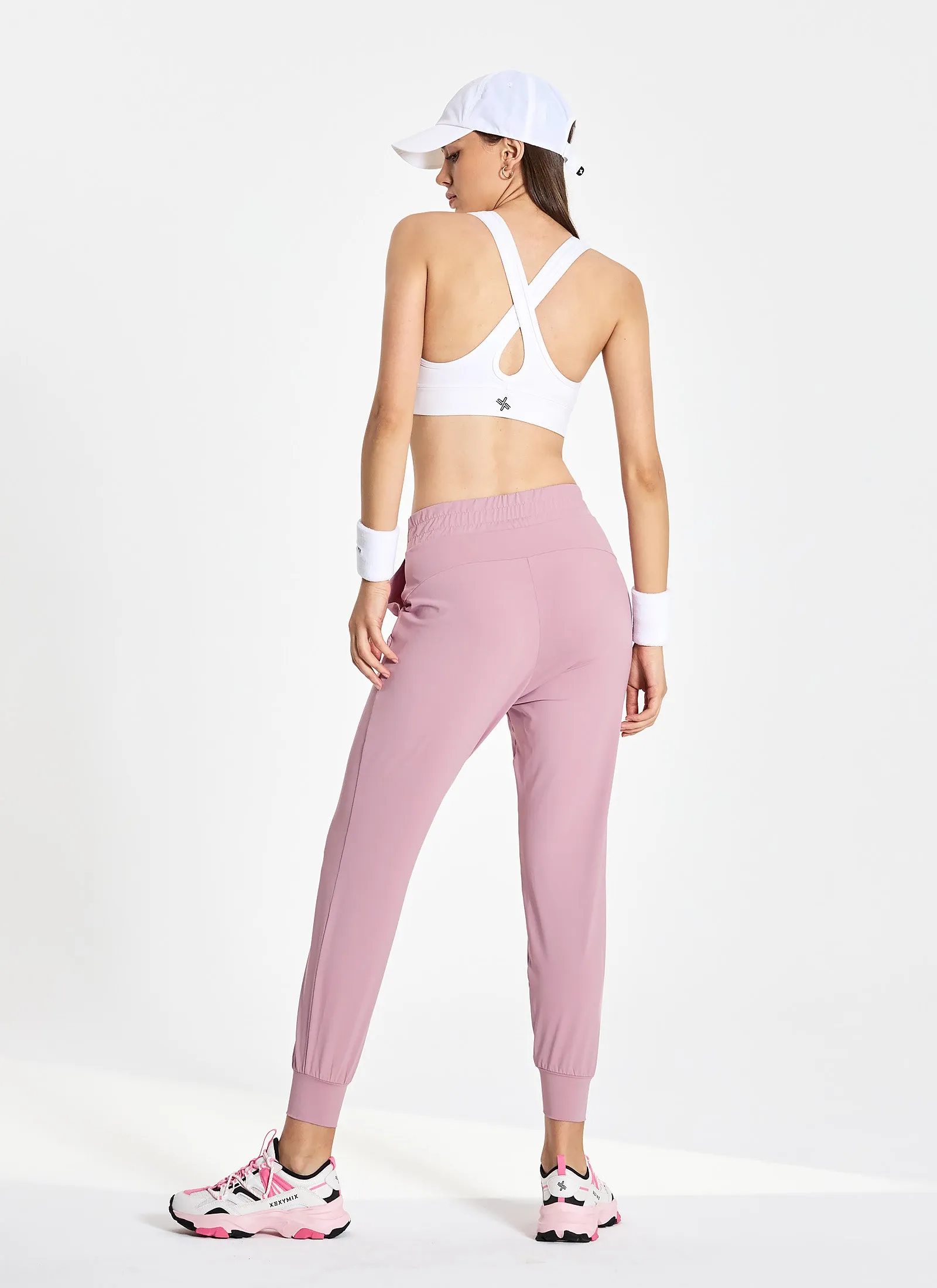 Medium Feather In-Band Jogger Pants