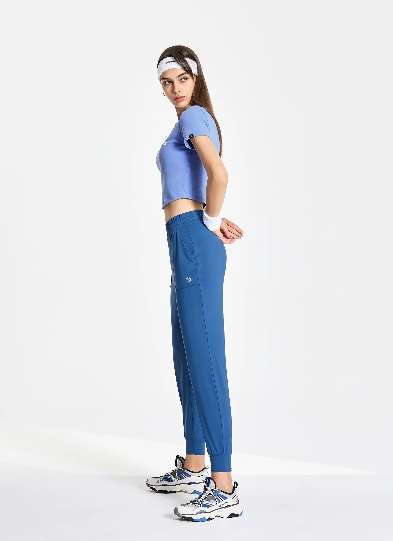 Medium Feather In-Band Jogger Pants
